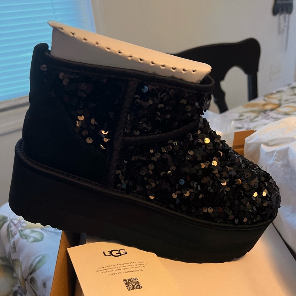 Uggs are Brand New Never Worn. In original box w/ all tags. Women’s size 8 USA